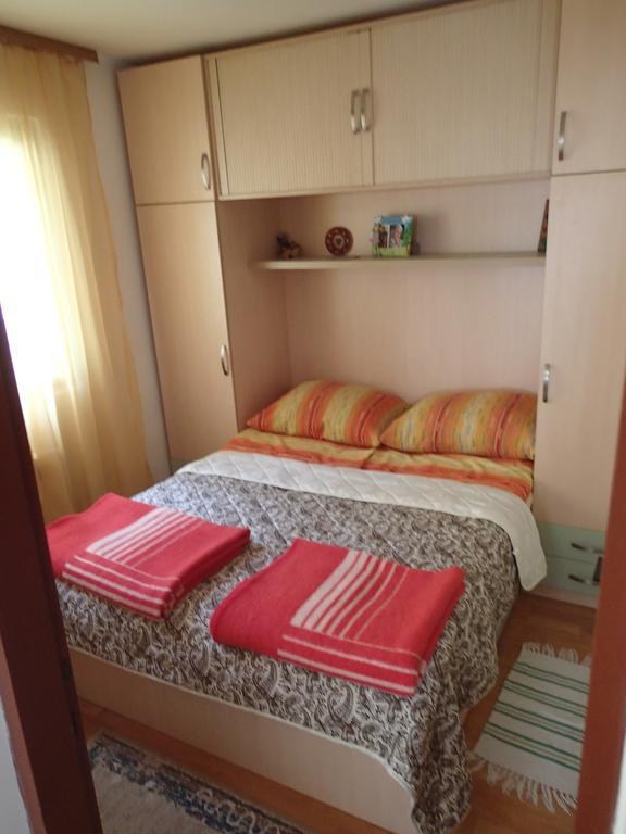 Holiday Home Dora Zabok Oda fotoğraf