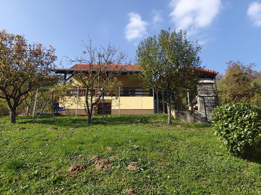 Holiday Home Dora Zabok Oda fotoğraf