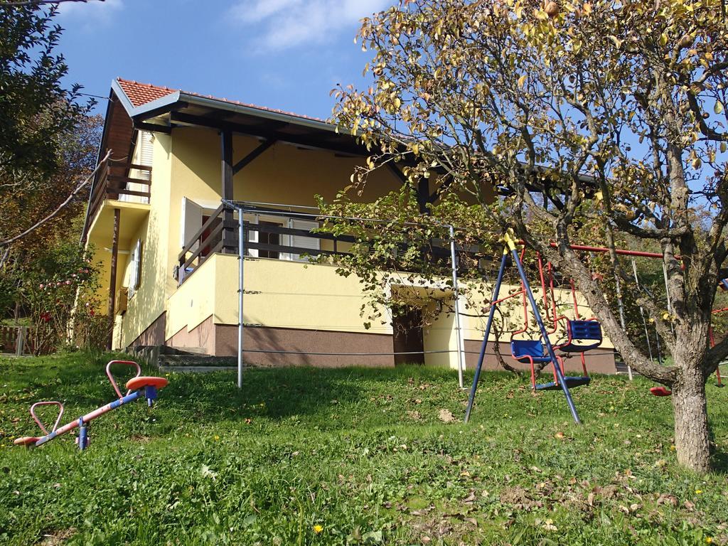 Holiday Home Dora Zabok Oda fotoğraf